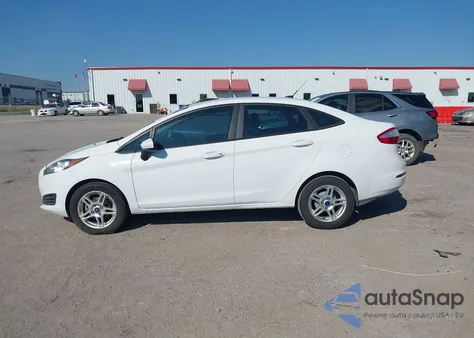 2017 Ford Fiesta Se z USA, uszkodzony, nr VIN 3FADP4BJ1HM117207